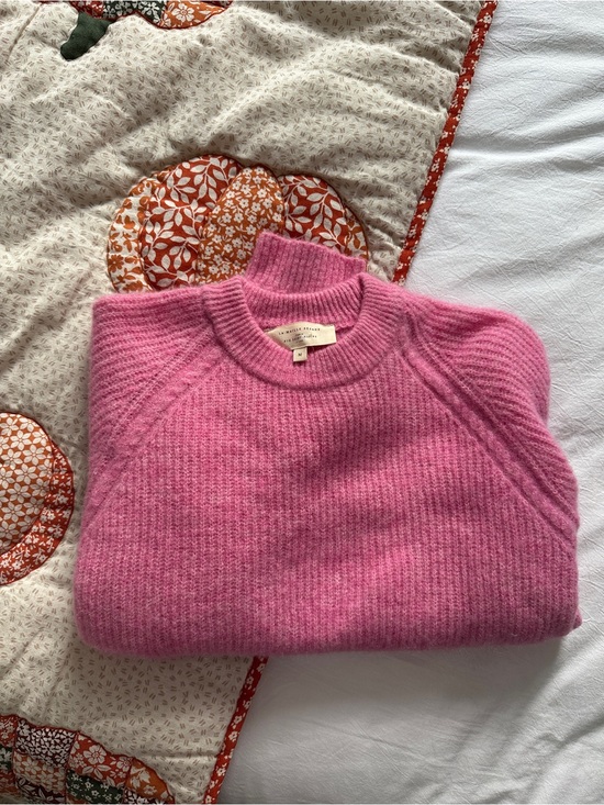 Sezane Sweaters - Sezane Bubblegum Pink Crewneck Sweater